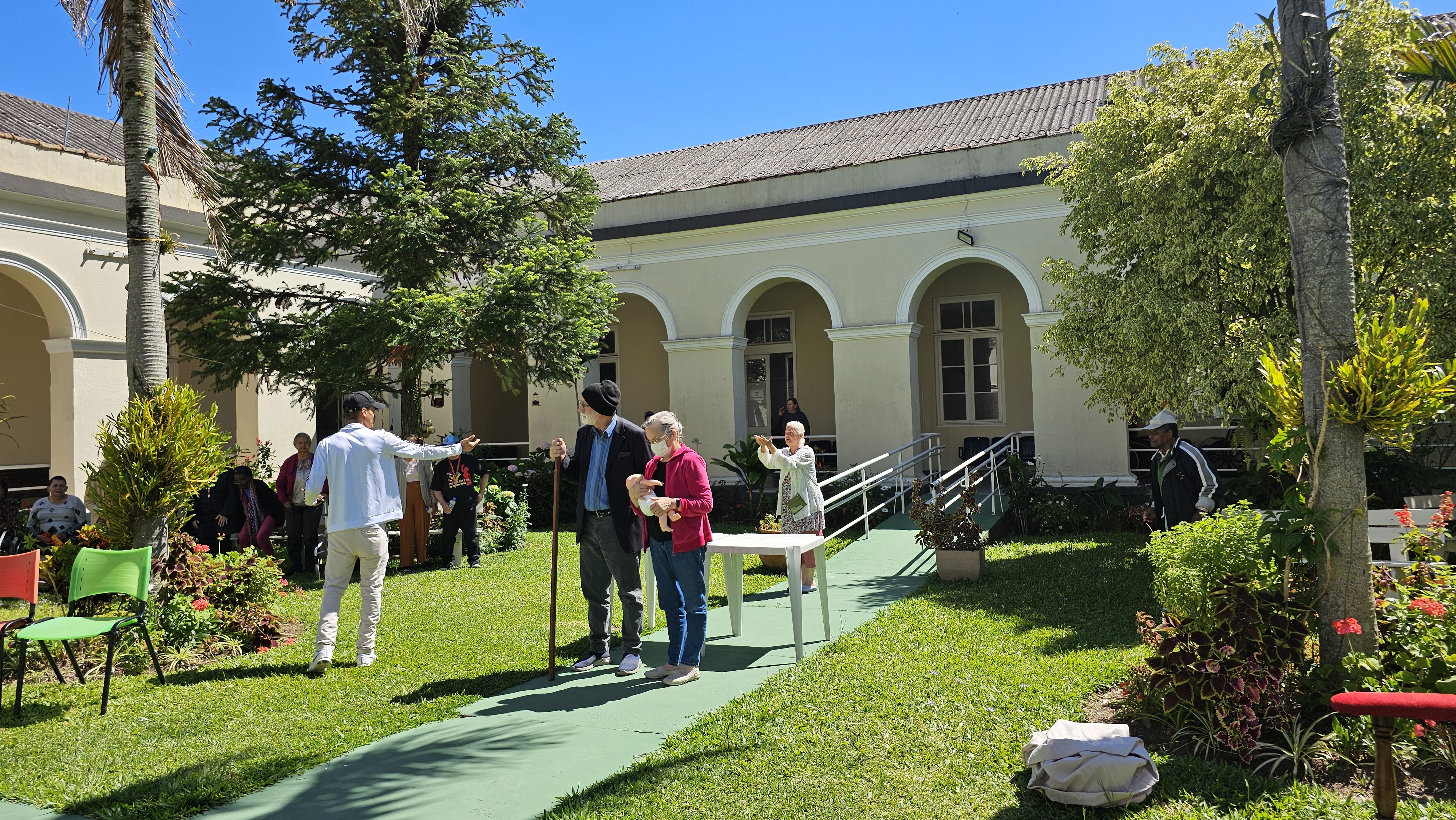 Ensaios do Presépio Vivo resgatam o espírito natalino no Asilo Padre Cacique