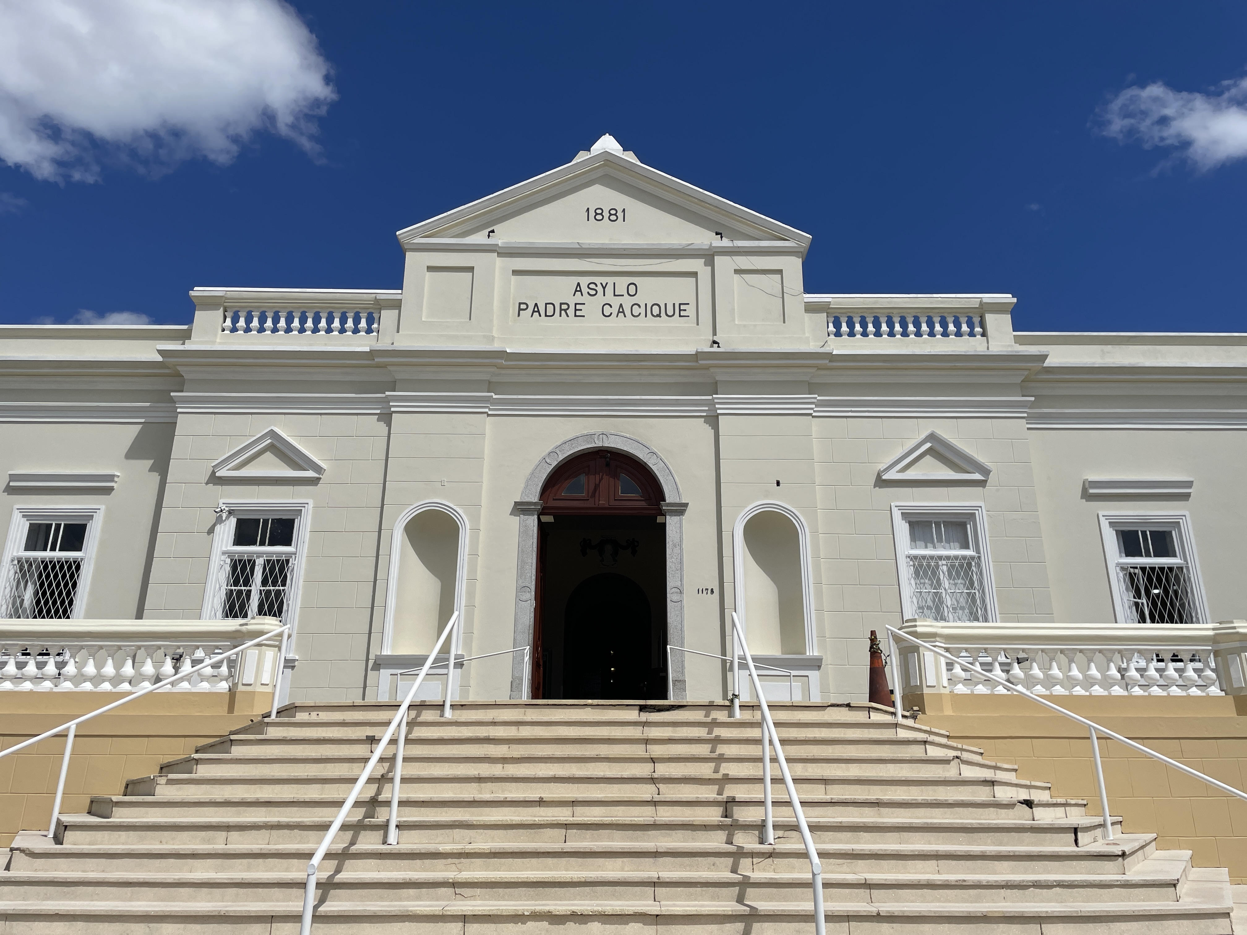 Asilo Padre Cacique faz pedido de doação de equipamentos médicos básicos